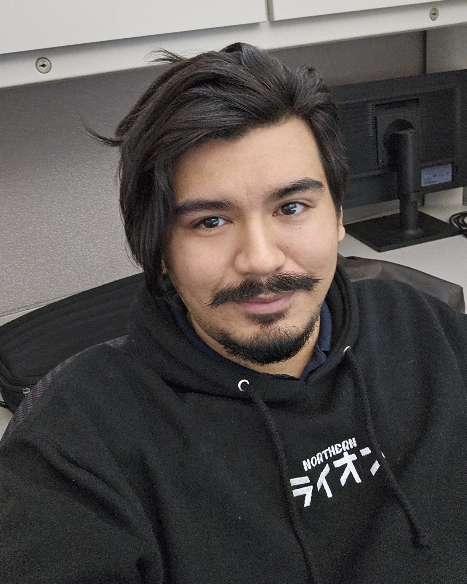 Tinder profile picture for @boneless
