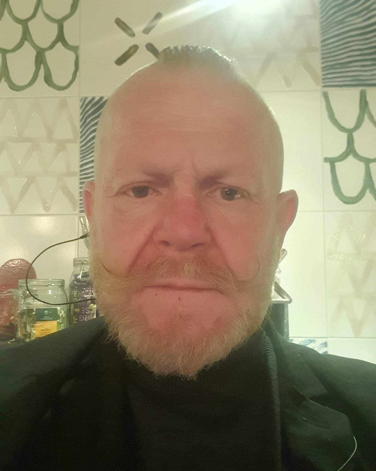 Tinder profile picture for @bronco