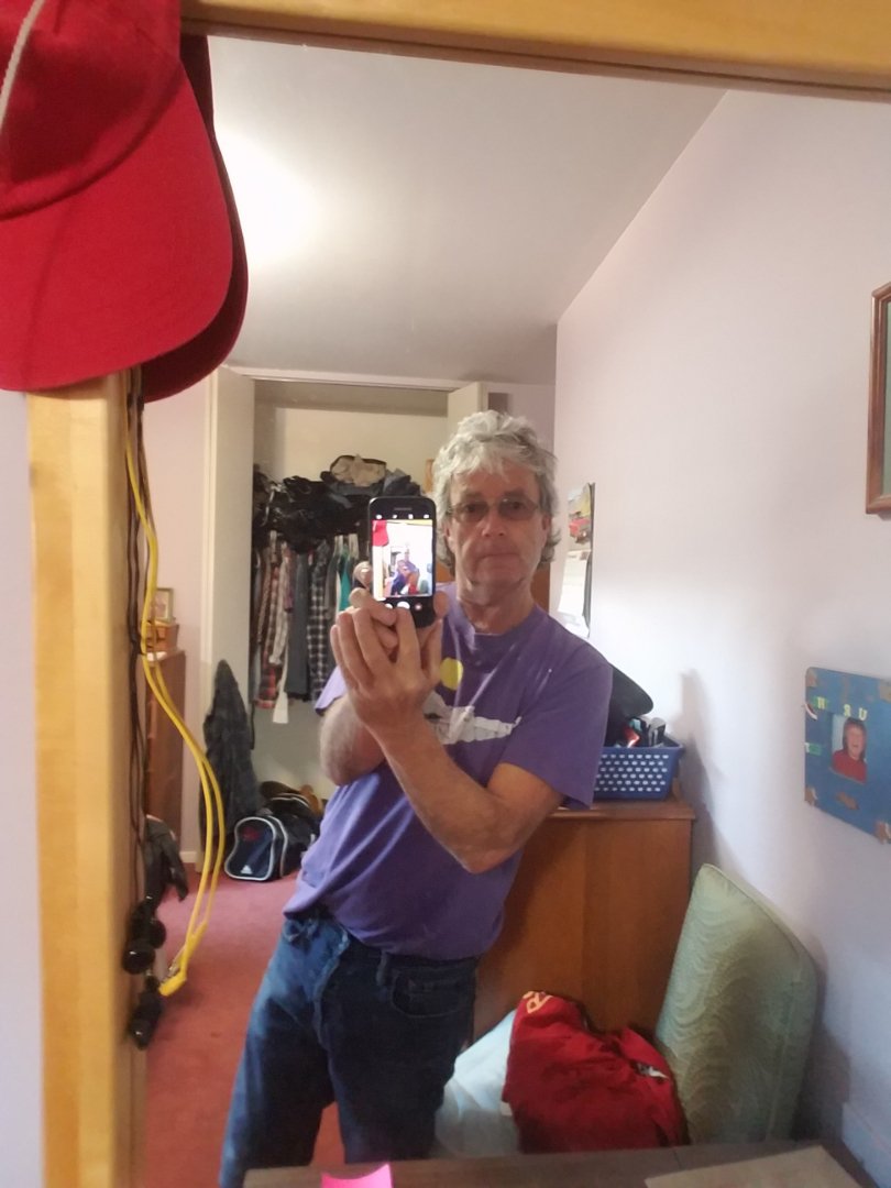 Tinder profile picture for @fishnet