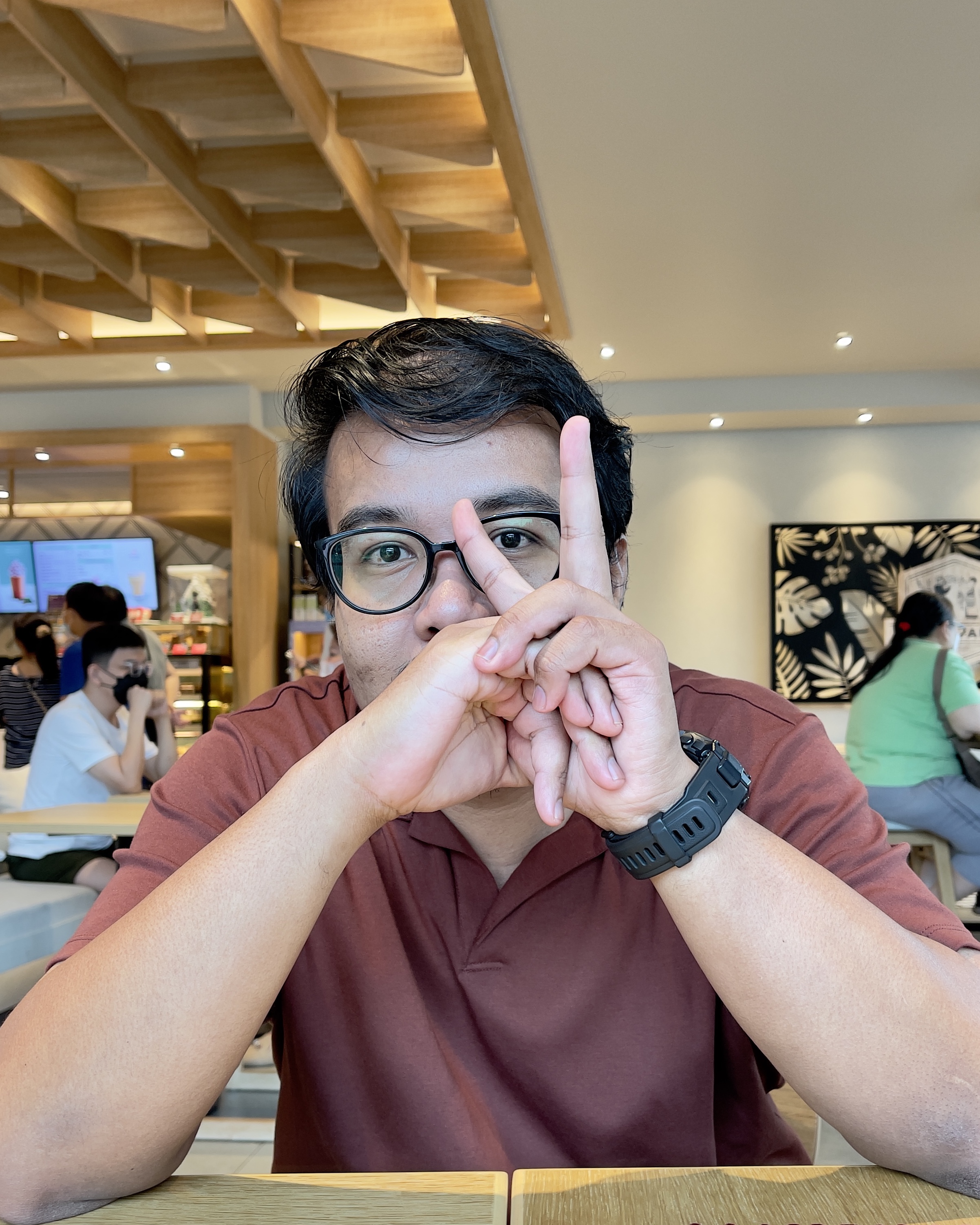 Tinder profile picture for @zaky