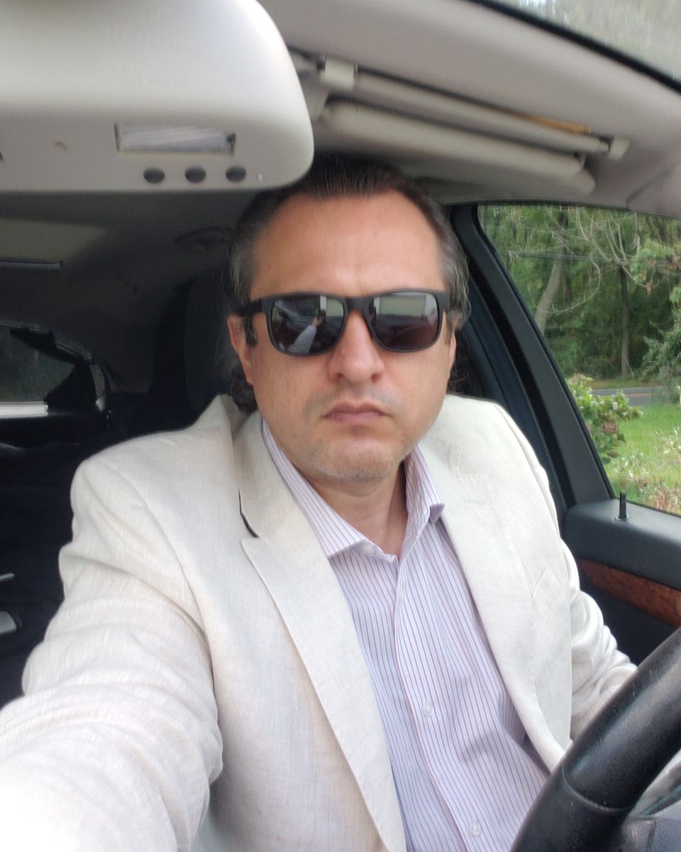 Tinder profile picture for @spate