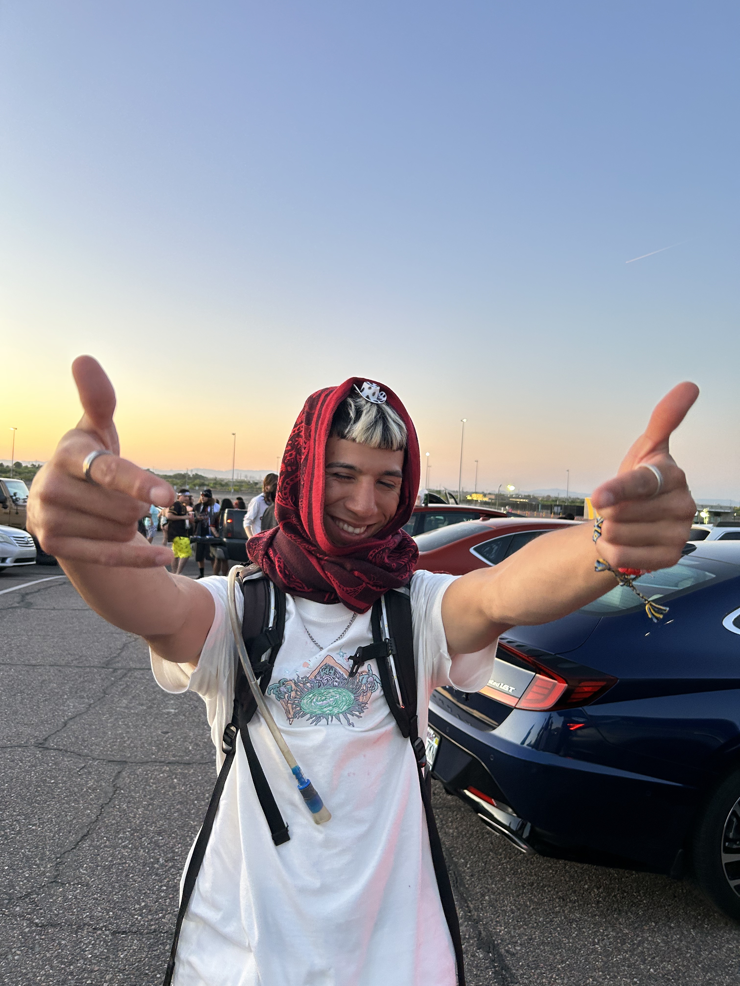 Tinder profile picture for @vyrl