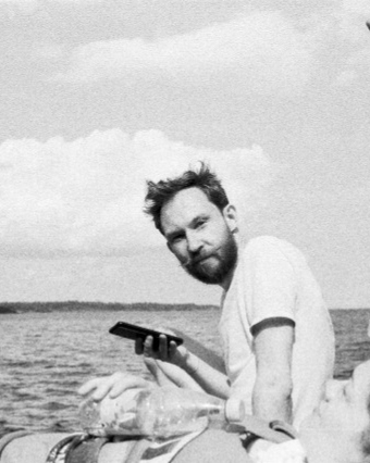 Tinder profile picture for @unconditional