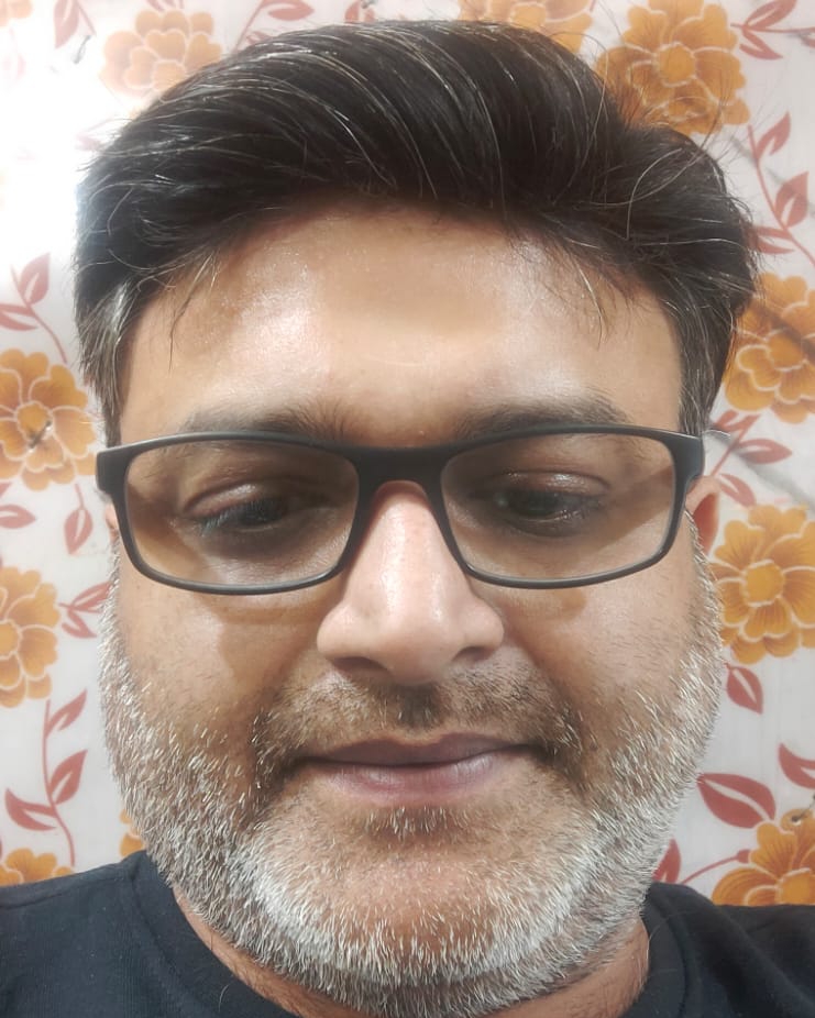 Tinder profile picture for @saahil