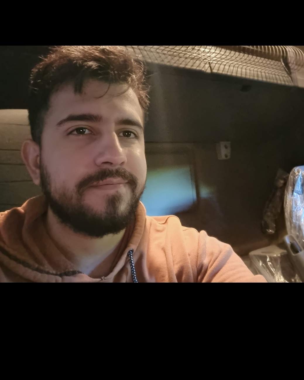 Tinder profile picture for @pantheon