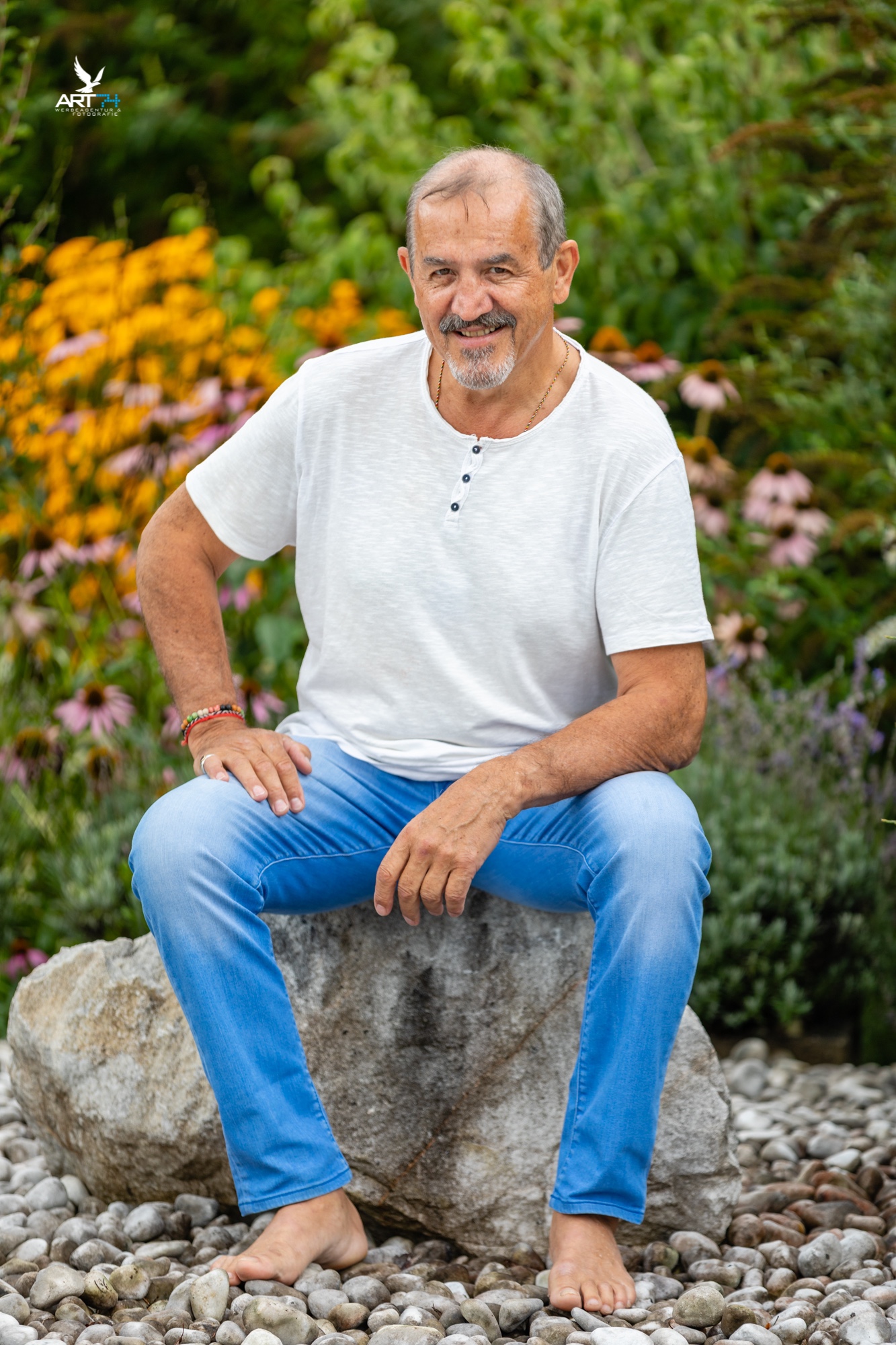 Tinder profile picture for @walter