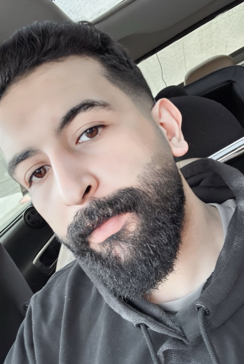 Tinder profile picture for @salemz