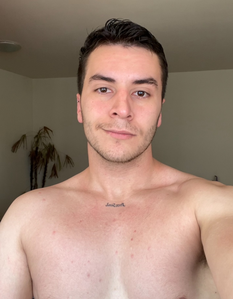 Tinder profile picture for @rot