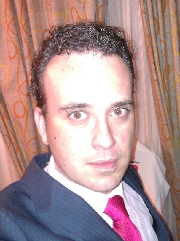 Tinder profile picture for @nono