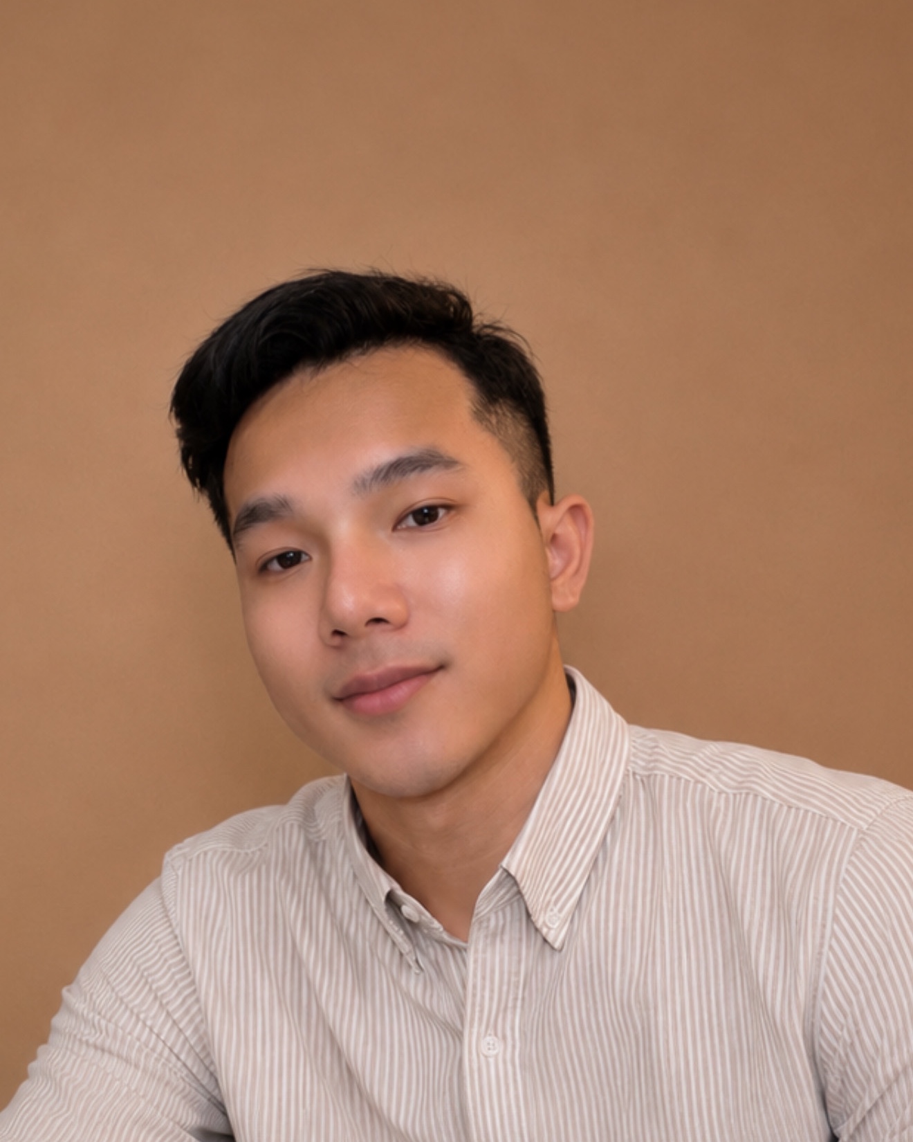 Tinder profile picture for @brighten