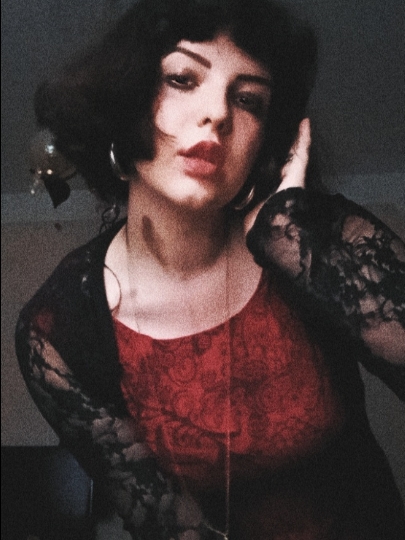Tinder profile picture for @calibre