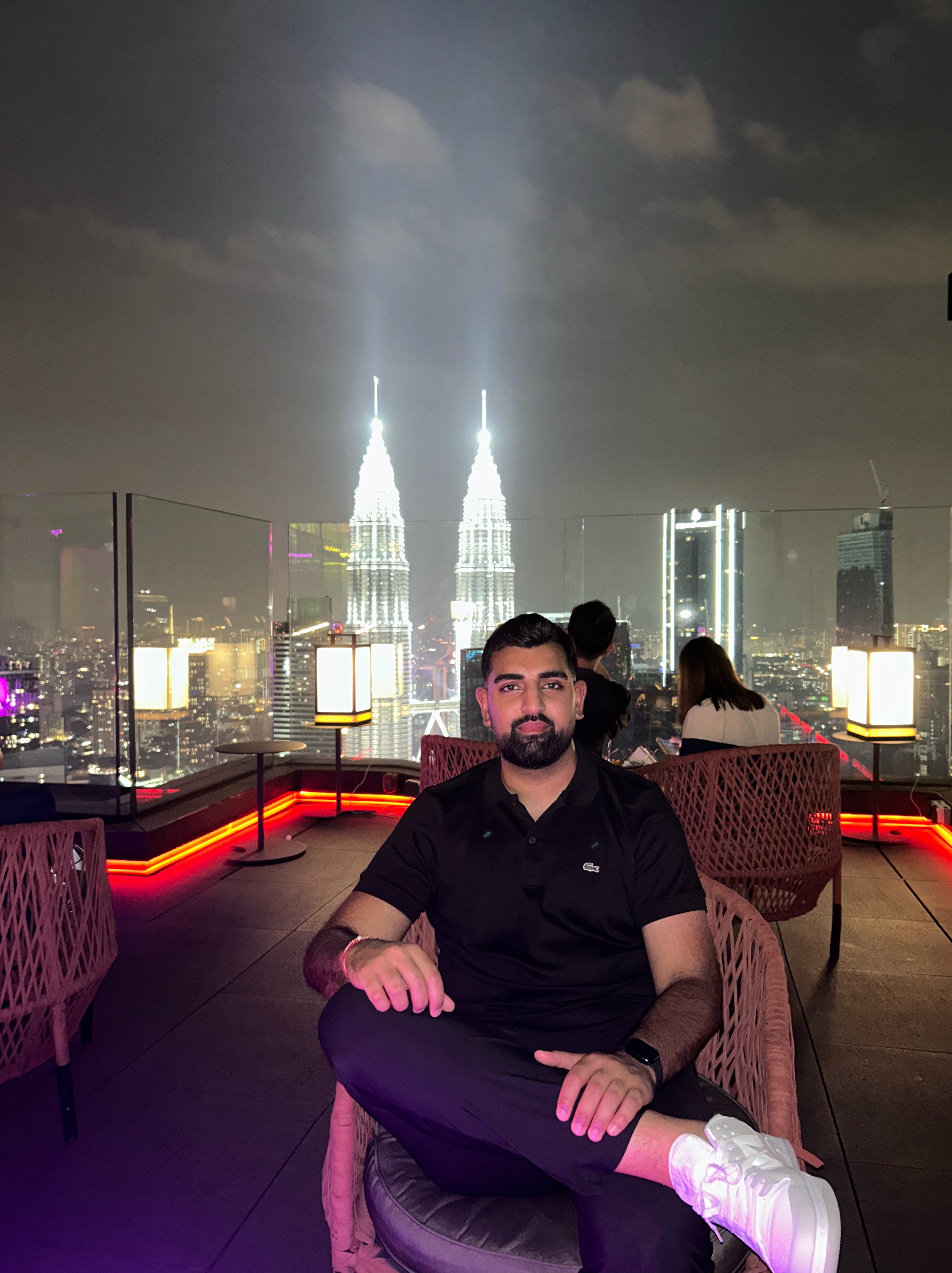 Tinder profile picture for @vin7
