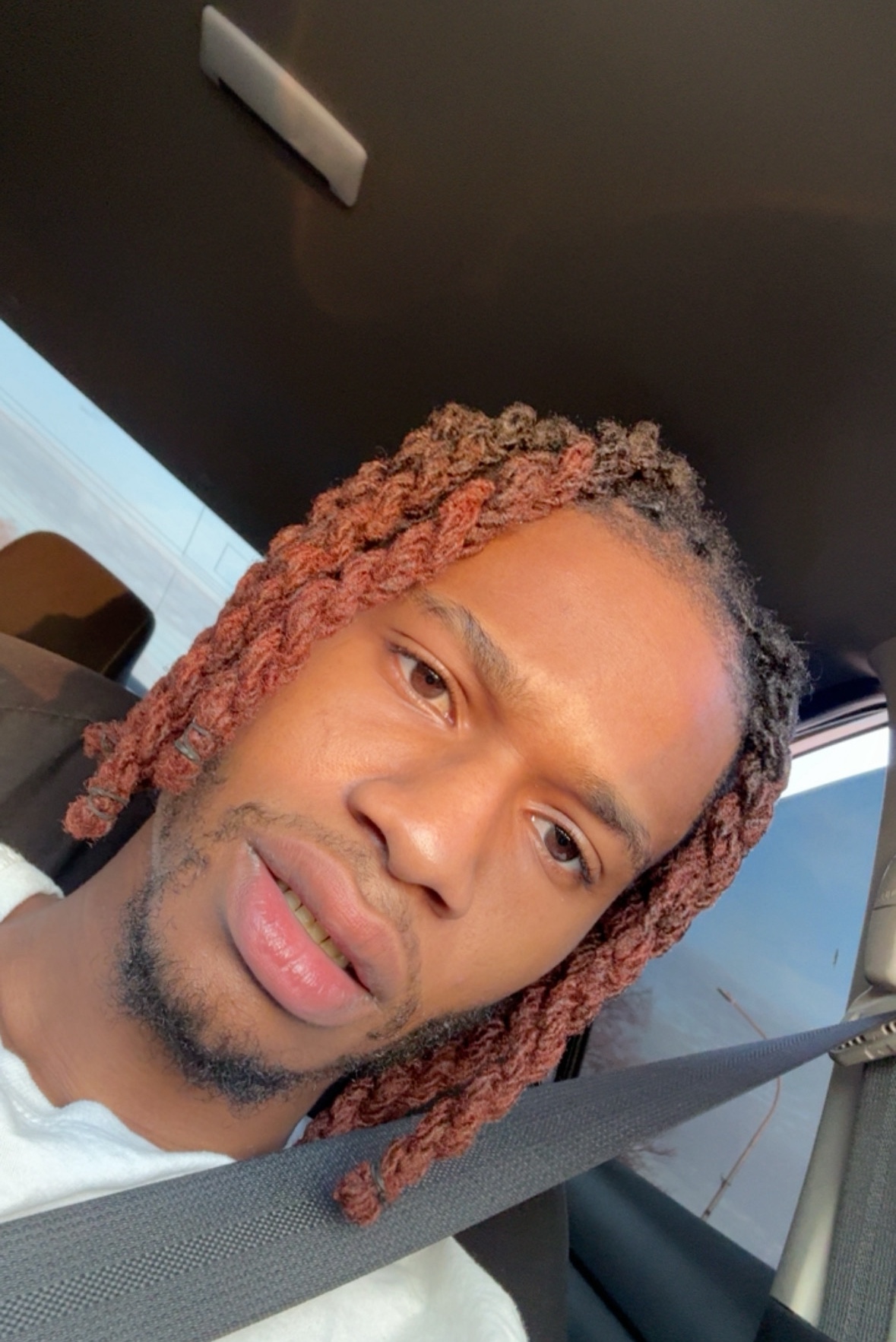 Tinder profile picture for @quancho