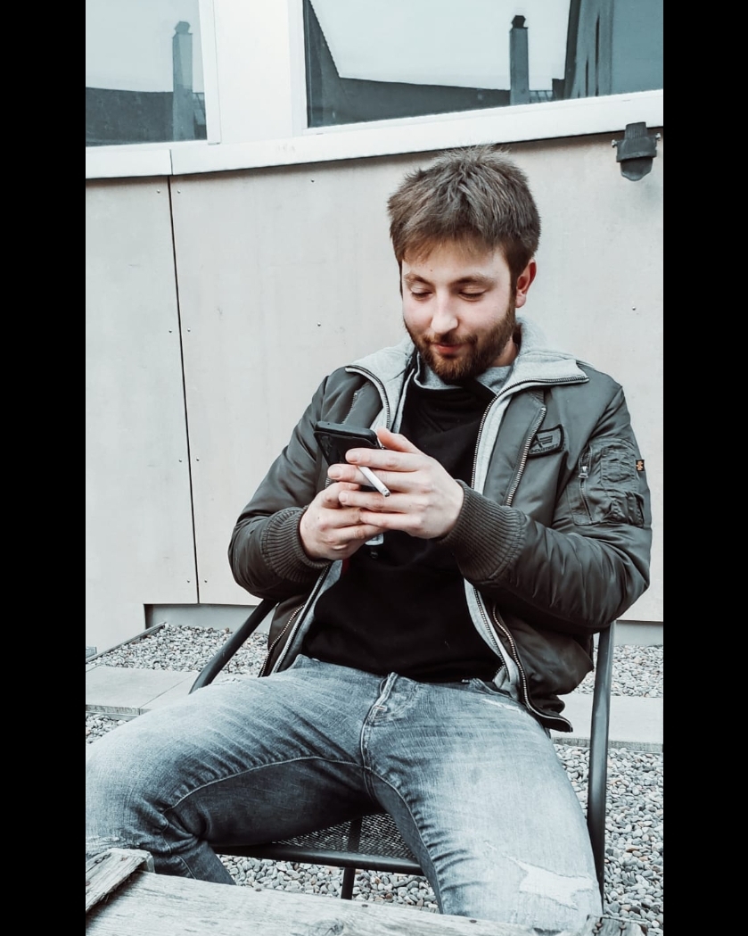 Tinder profile picture for @nameless