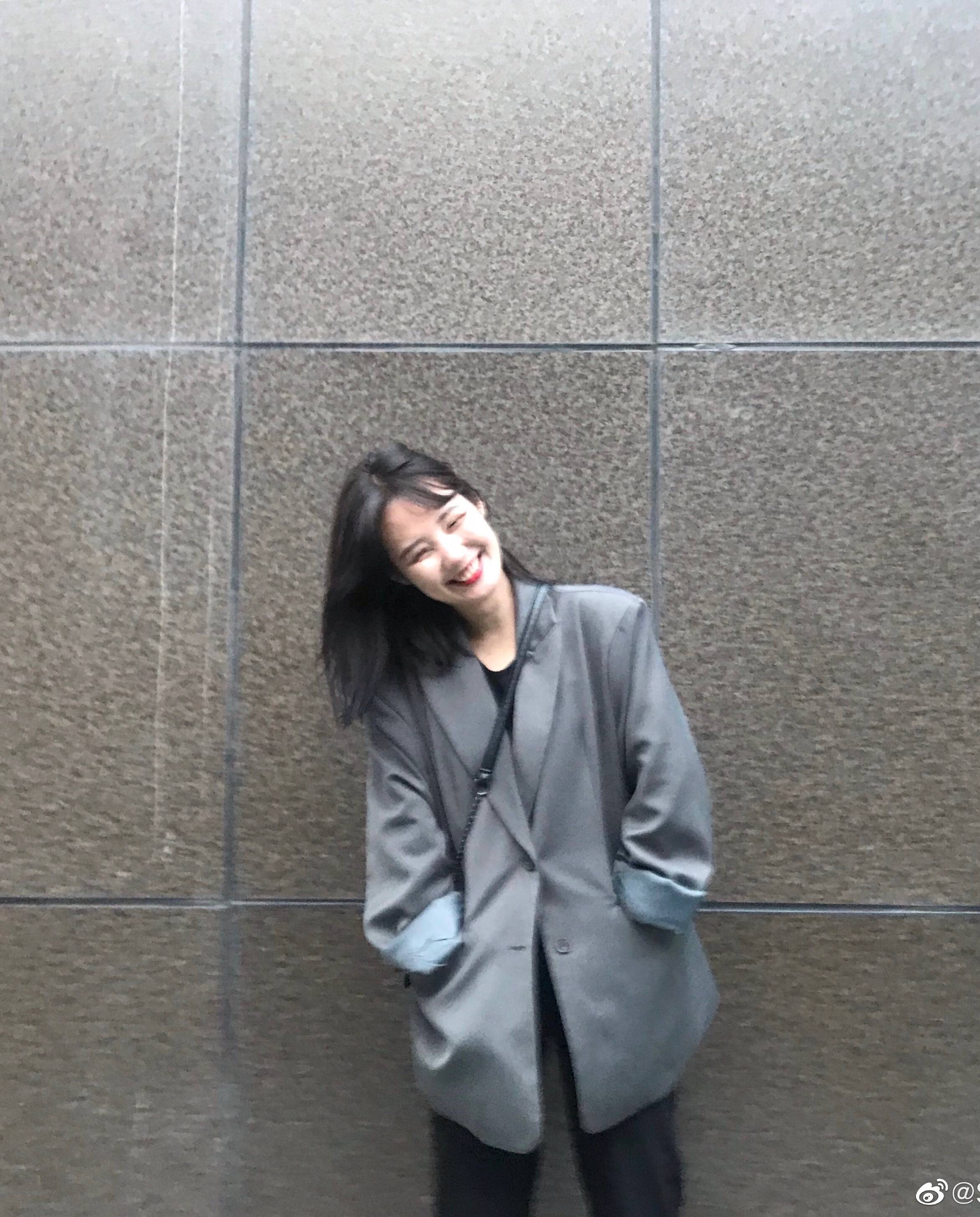 Tinder profile picture for @volatile