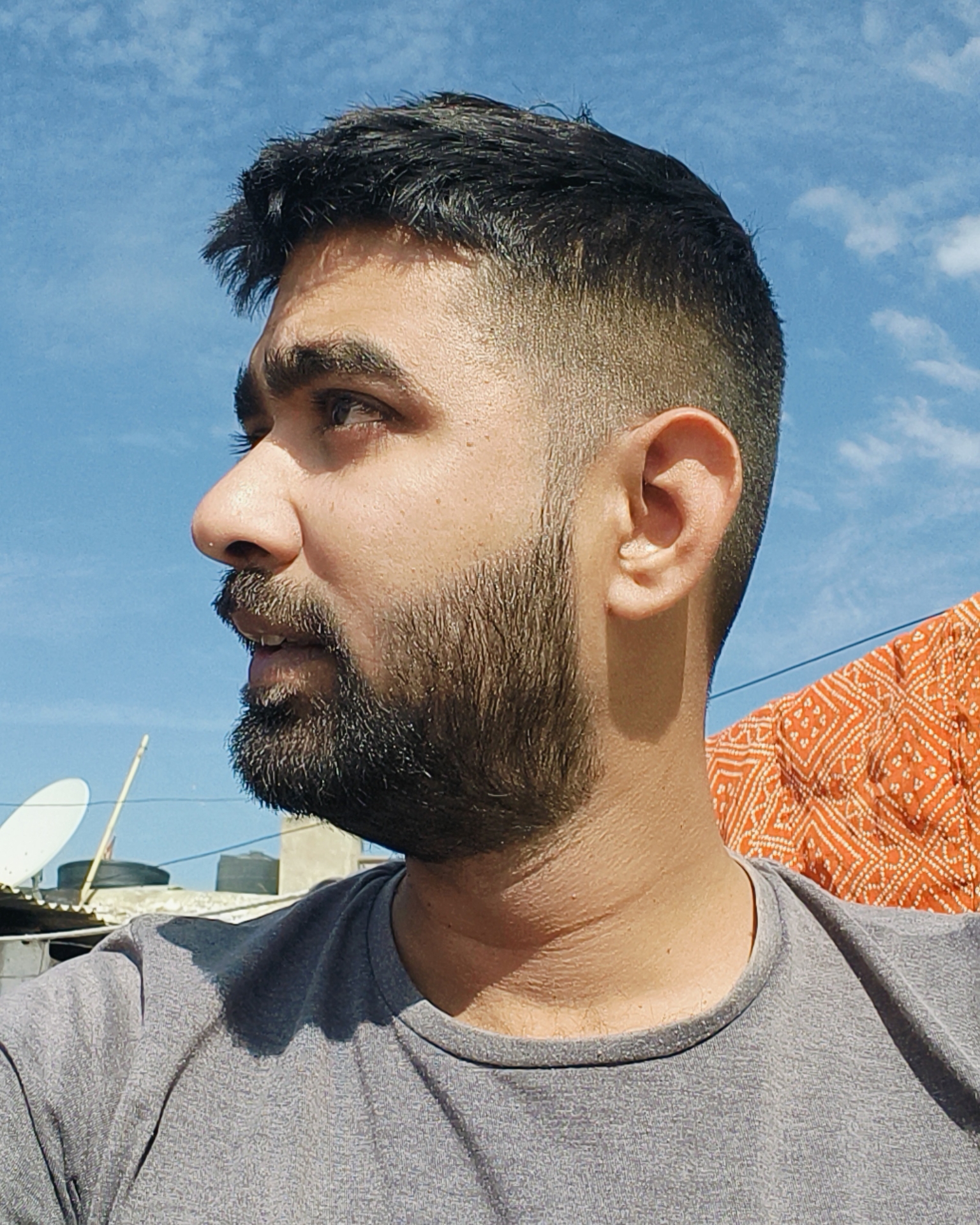 Tinder profile picture for @solanki