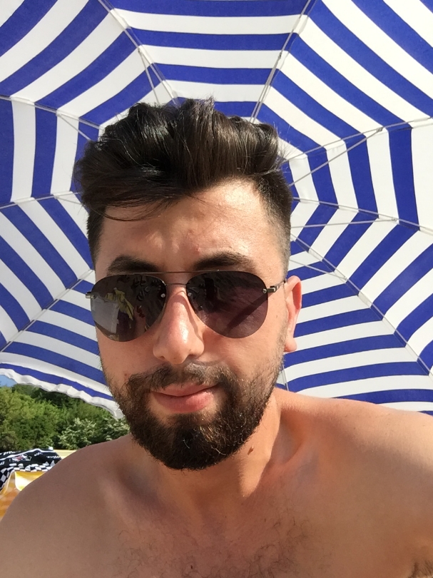 Tinder profile picture for @blade