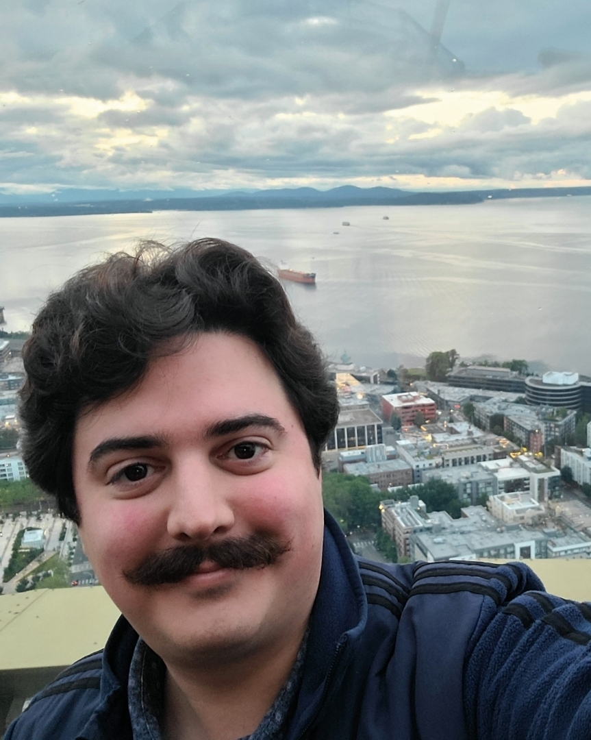 Tinder profile picture for @frf