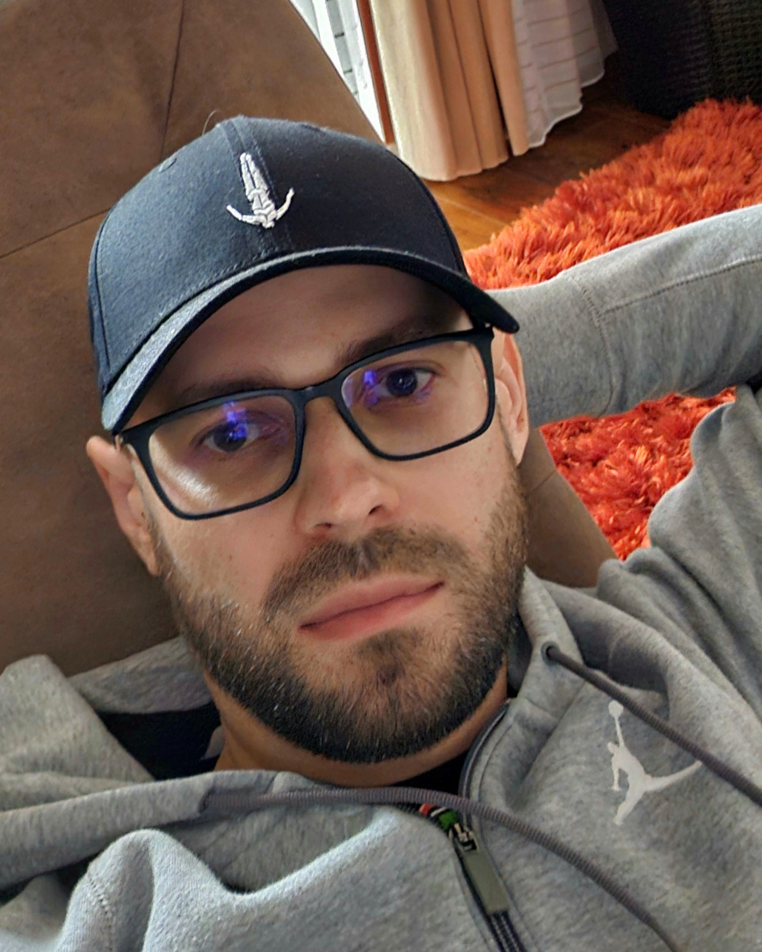 Tinder profile picture for @xuxa