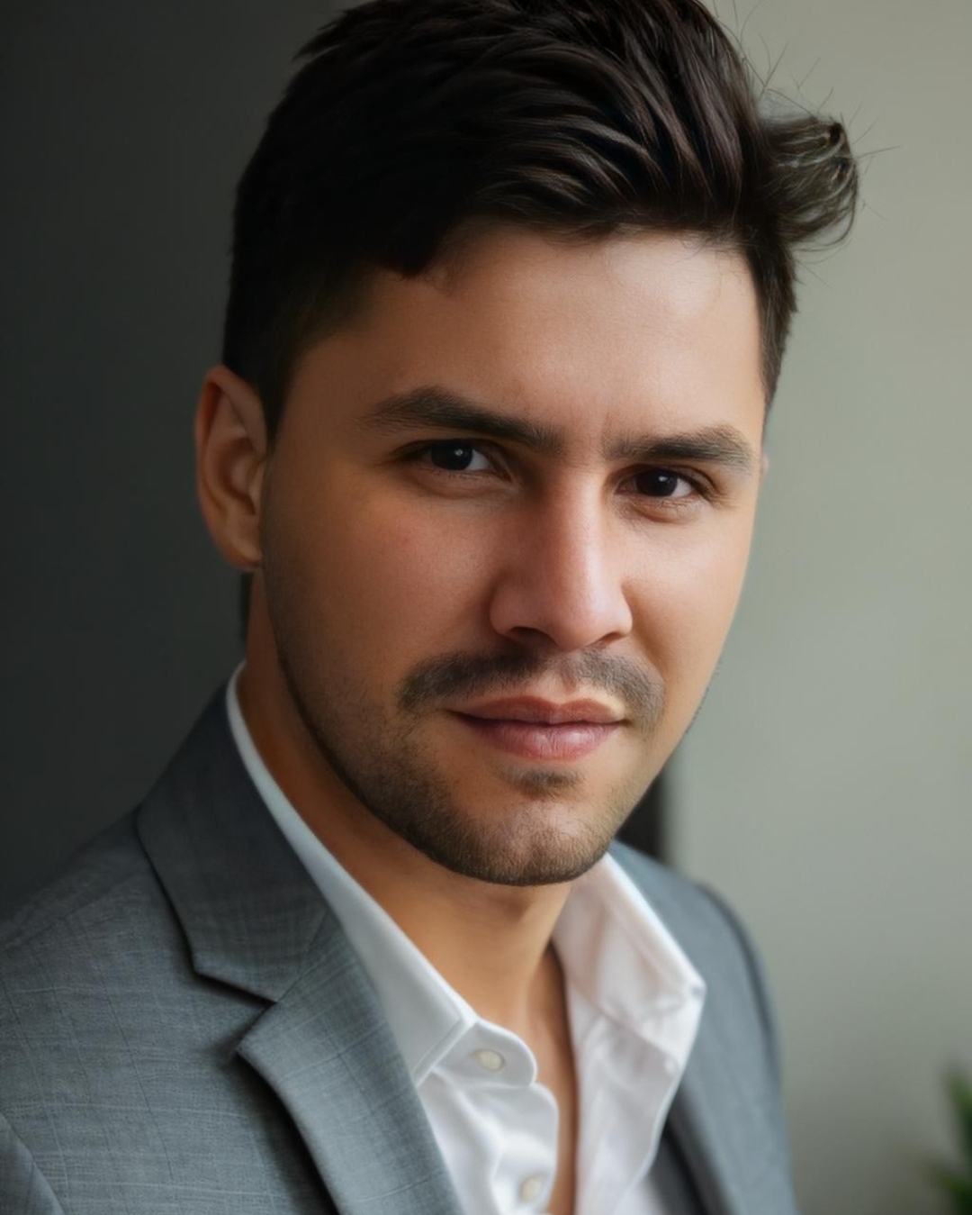 Tinder profile picture for @optimum