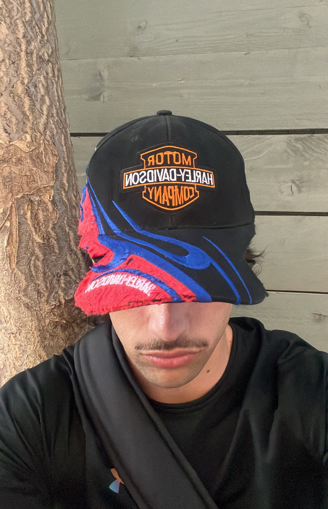 Tinder profile picture for @cmp
