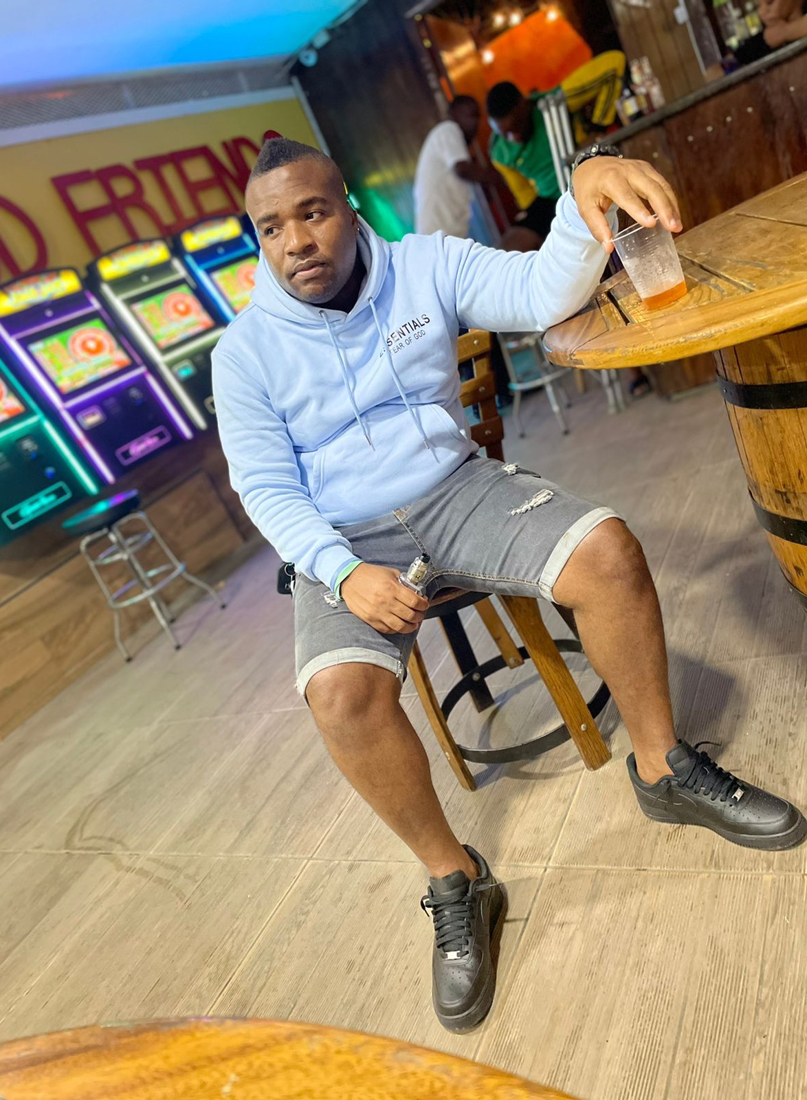Tinder profile picture for @onevoice