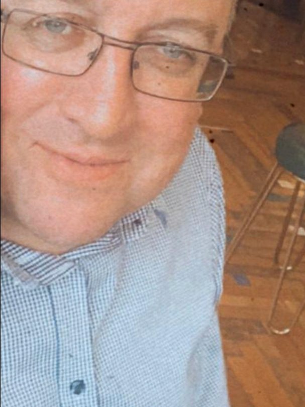 Tinder profile picture for @sdl