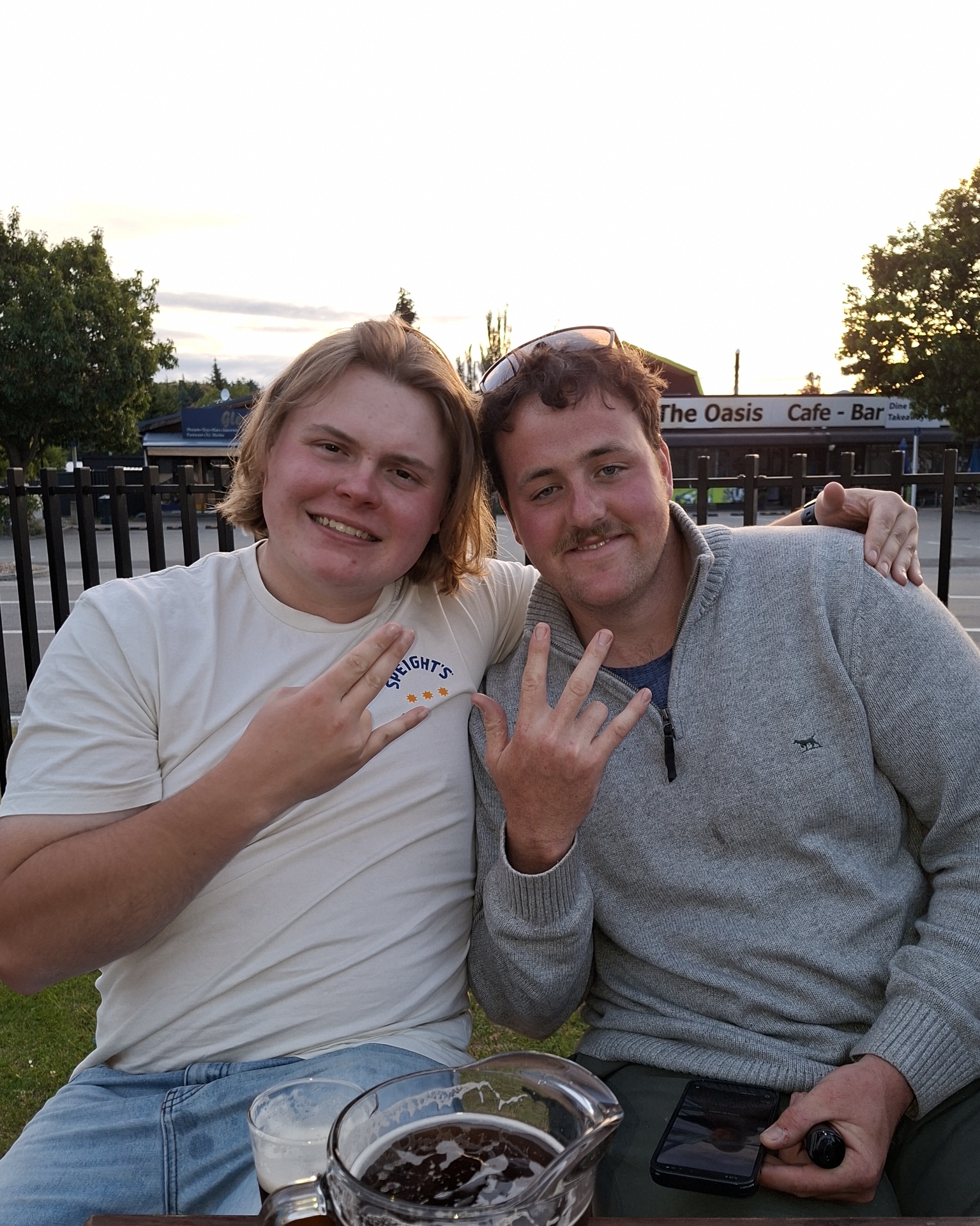 Tinder profile picture for @stalks