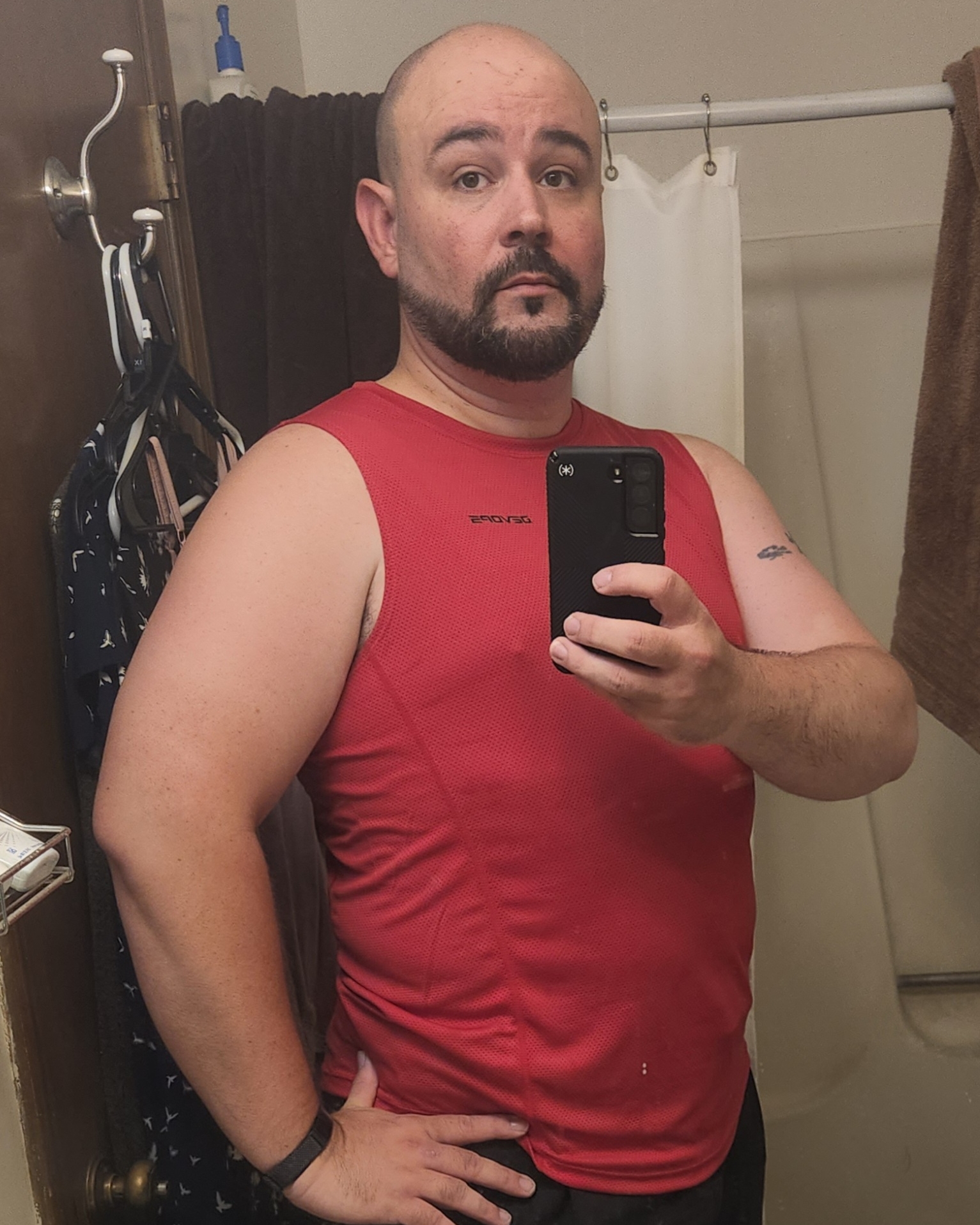 Tinder profile picture for @quad