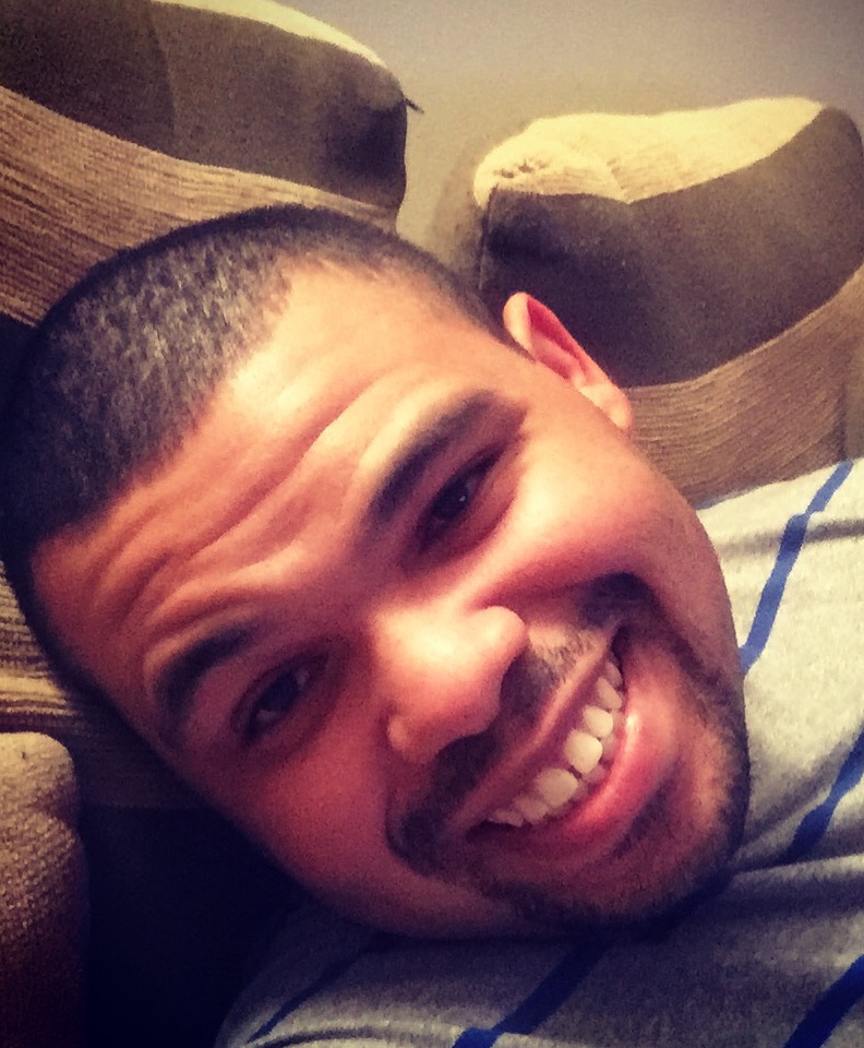 Tinder profile picture for @suaves