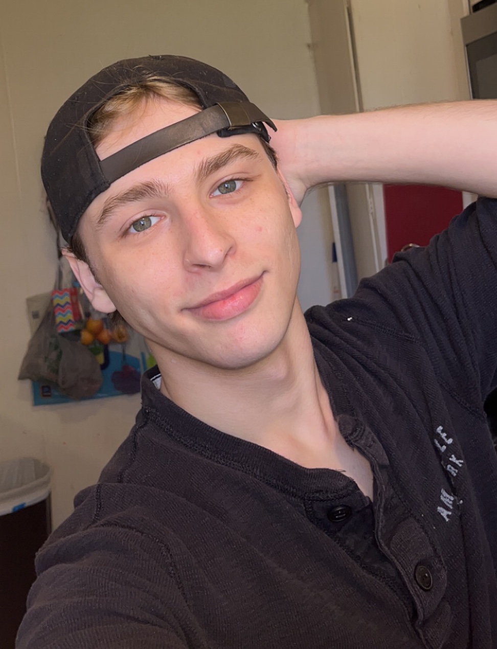 Tinder profile picture for @baked