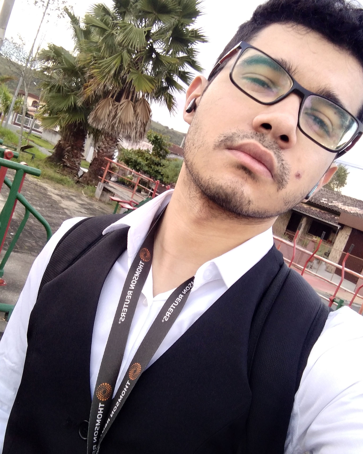 Tinder profile picture for @jediel