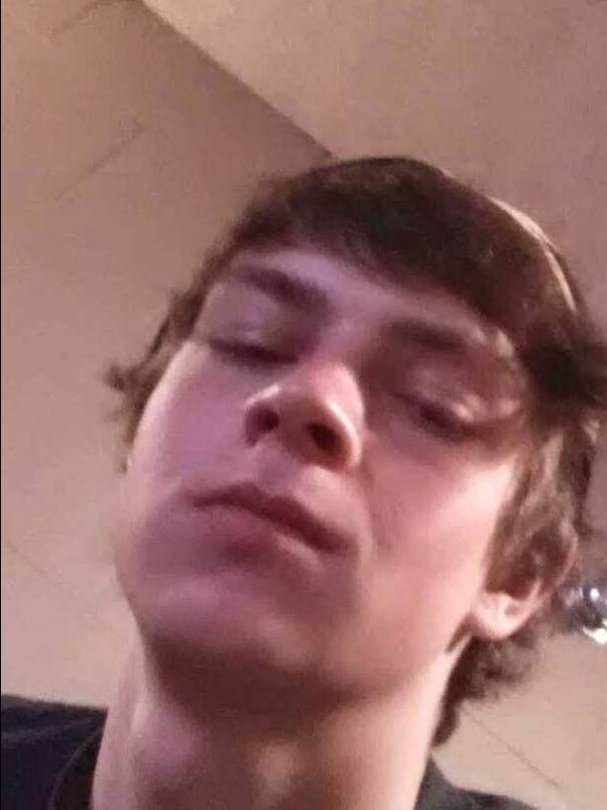 Tinder profile picture for @freshness