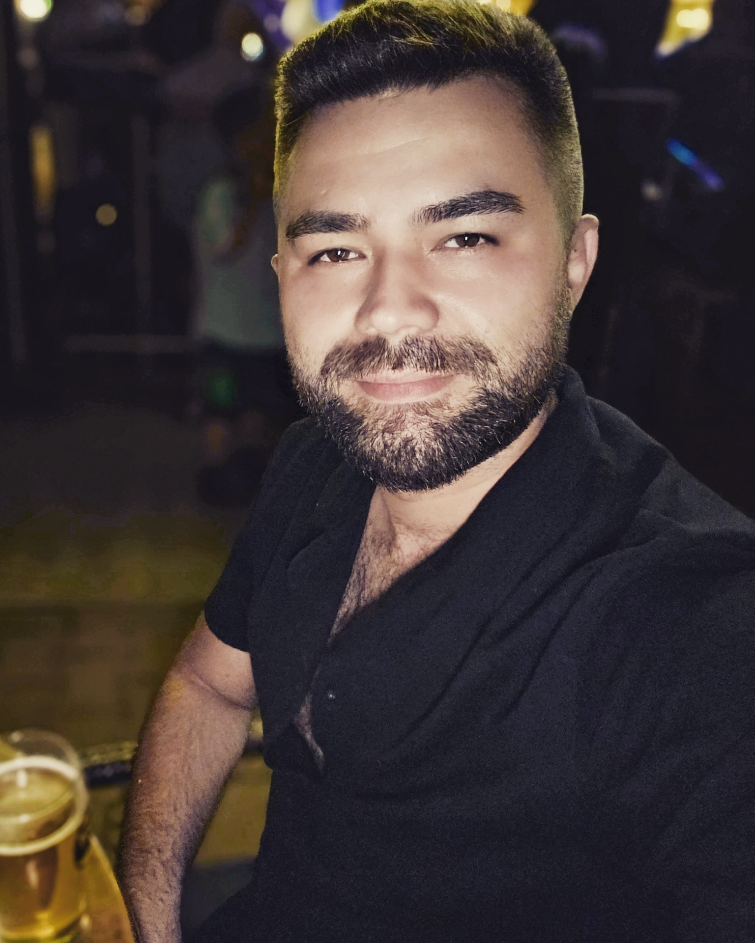 Tinder profile picture for @mince