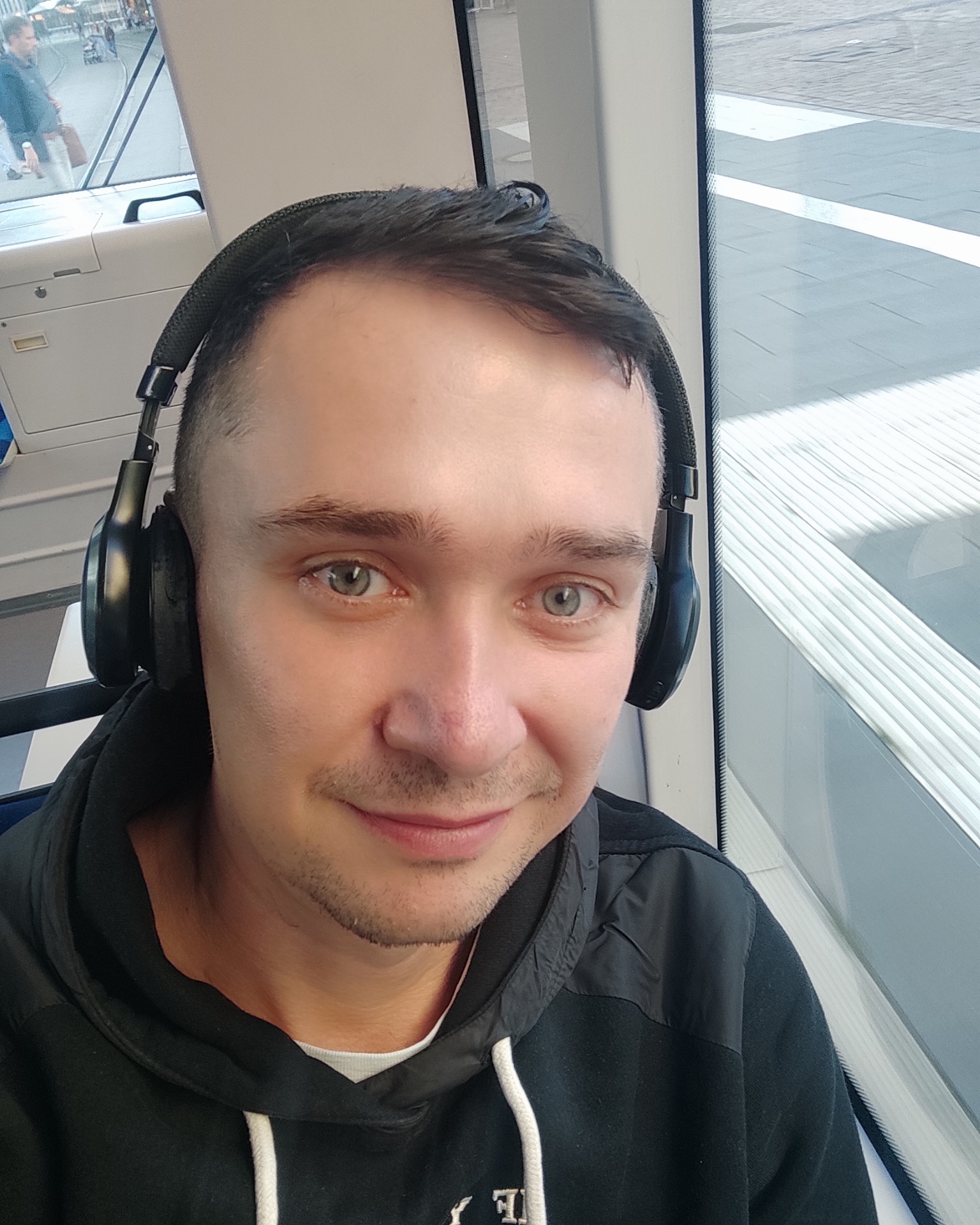 Tinder profile picture for @wrong