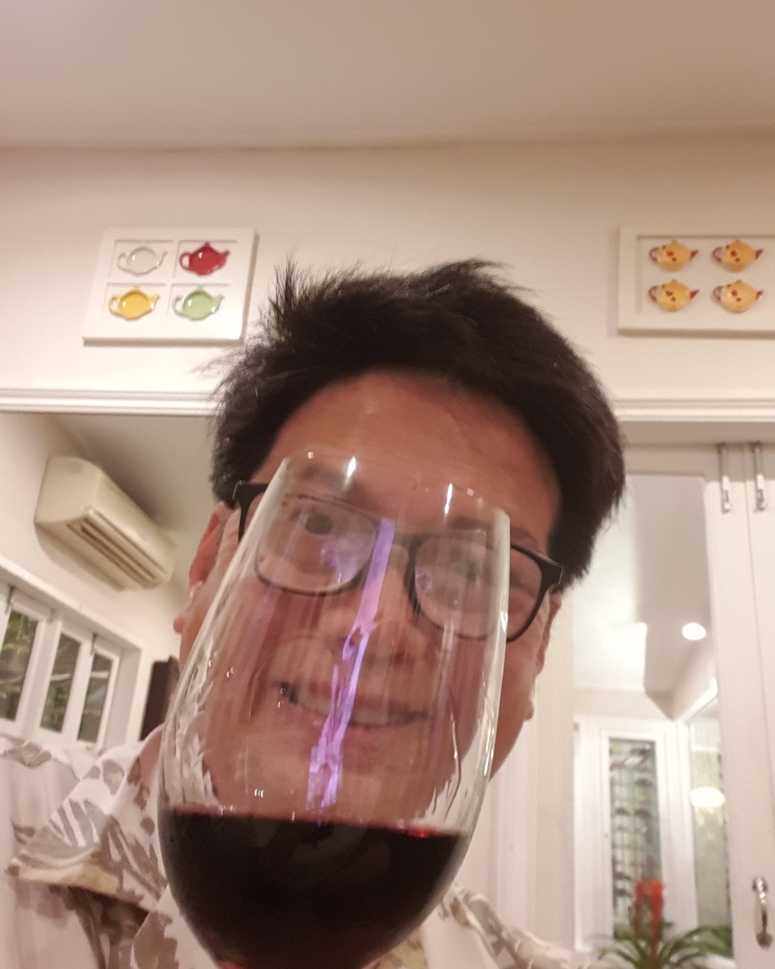 Tinder profile picture for @manic