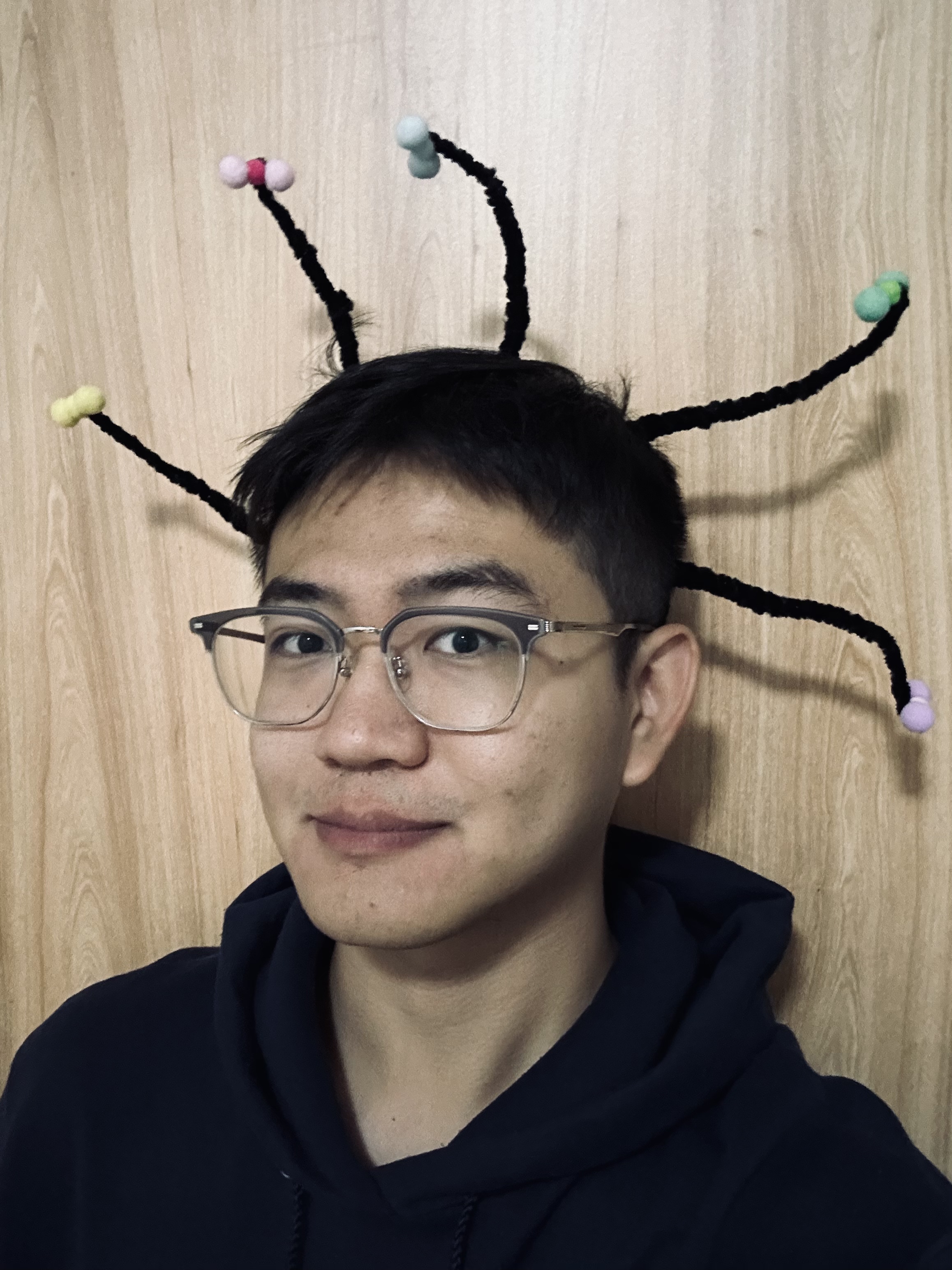 Tinder profile picture for @pistachio