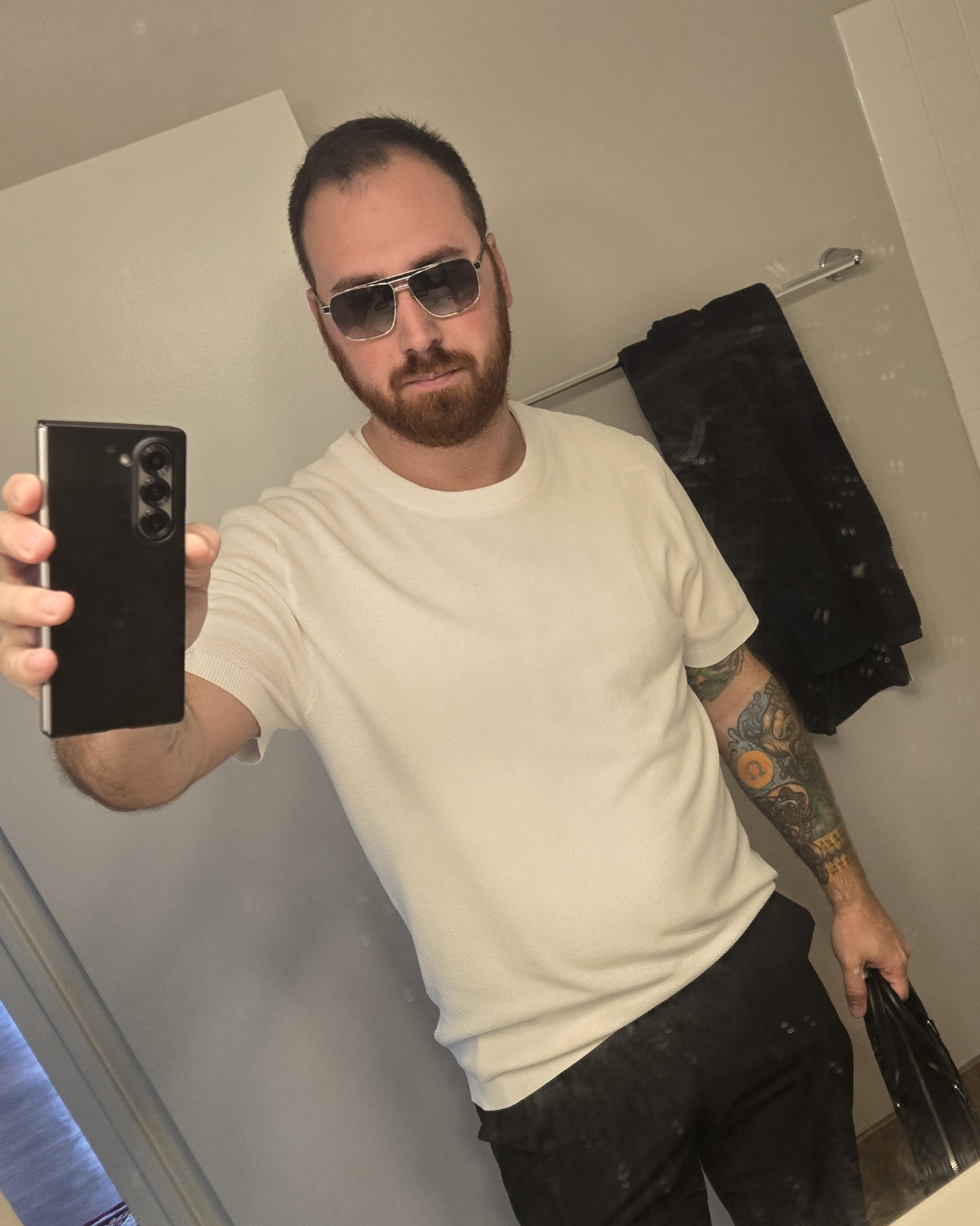 Tinder profile picture for @jamaj