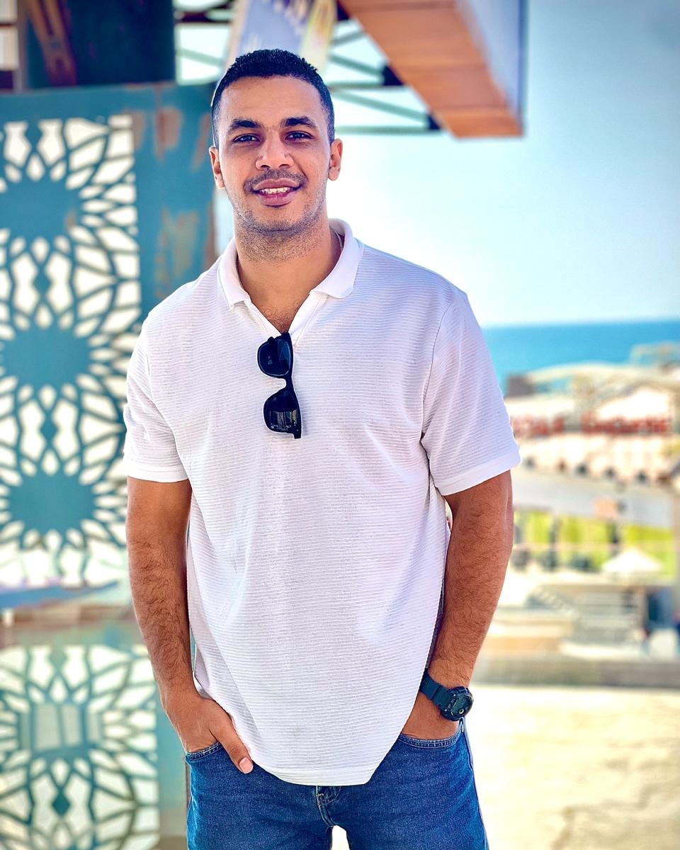 Tinder profile picture for @zidan