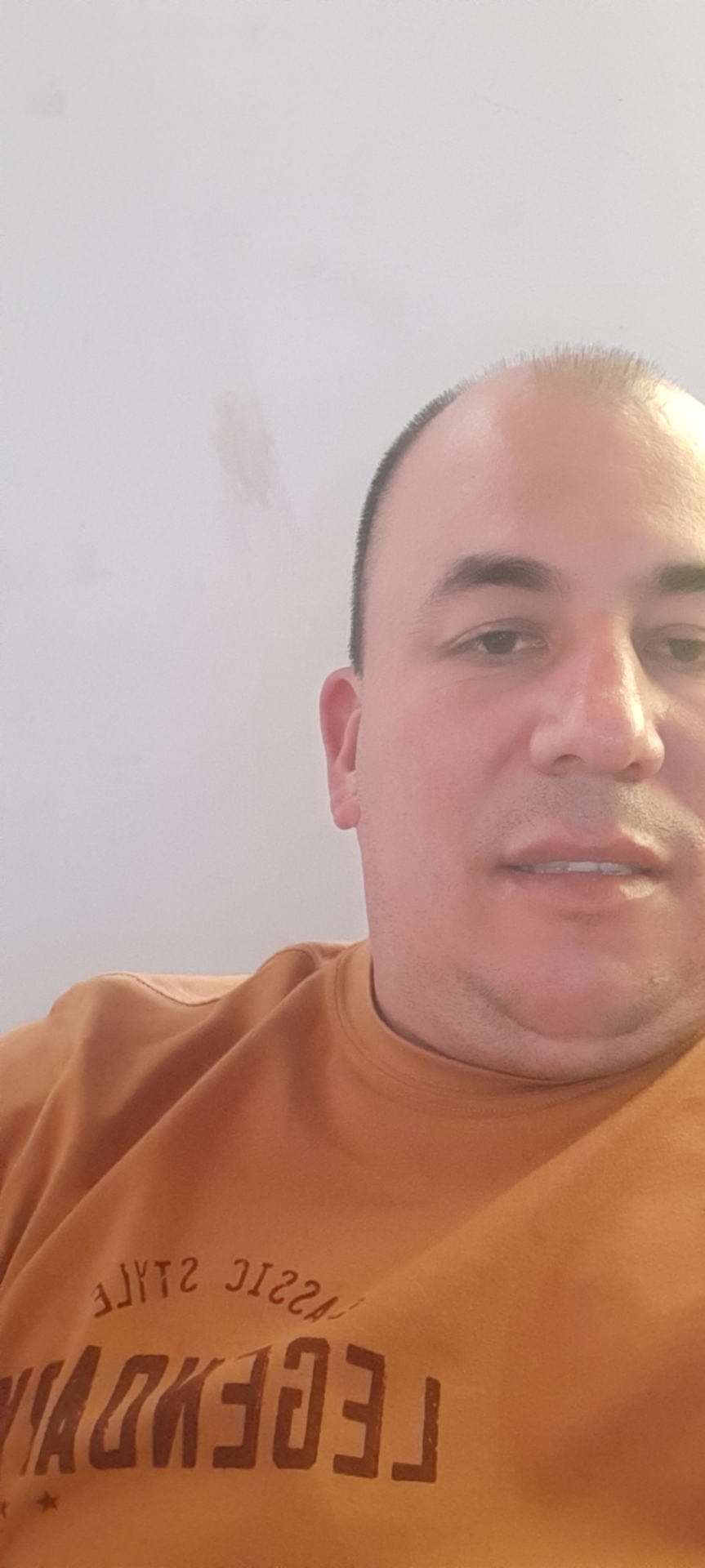 Tinder profile picture for @juanjo