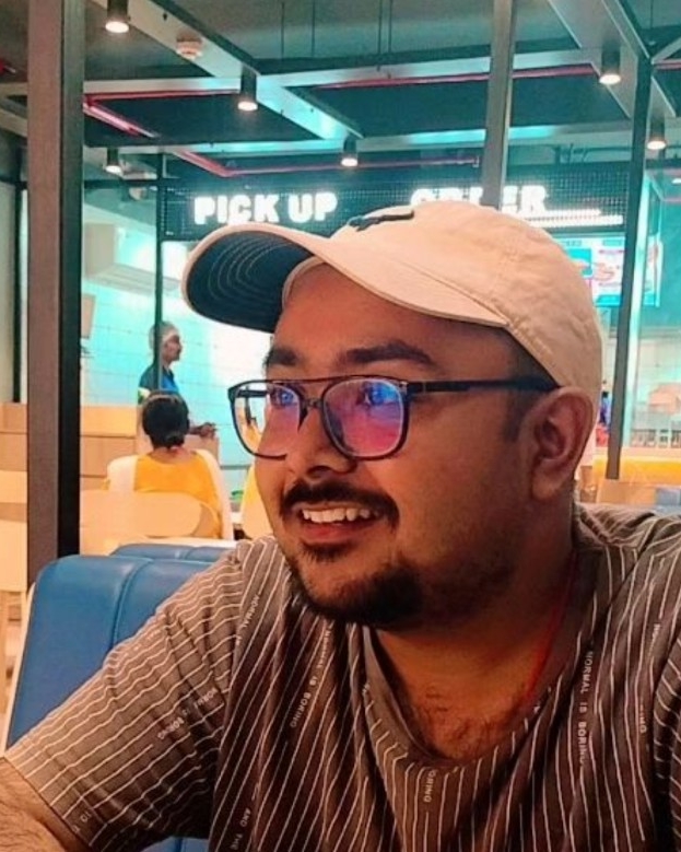 Tinder profile picture for @alienated