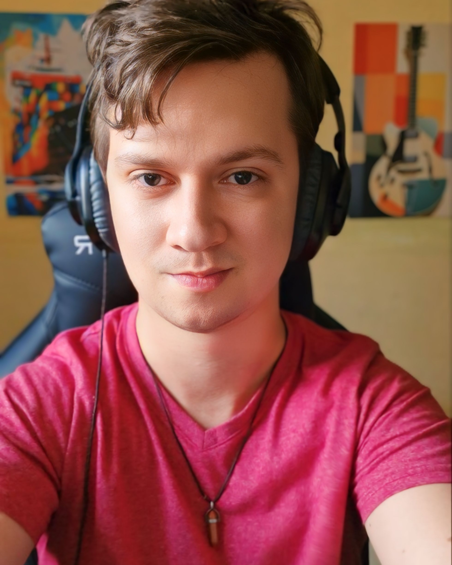 Tinder profile picture for @guss