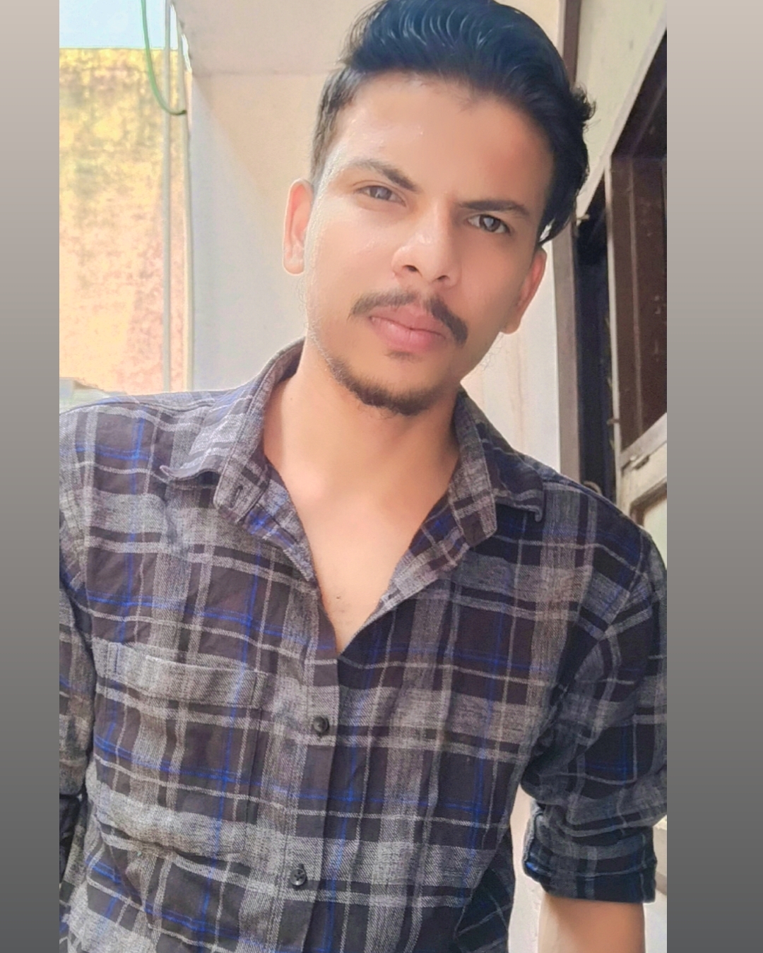 Tinder profile picture for @rishi