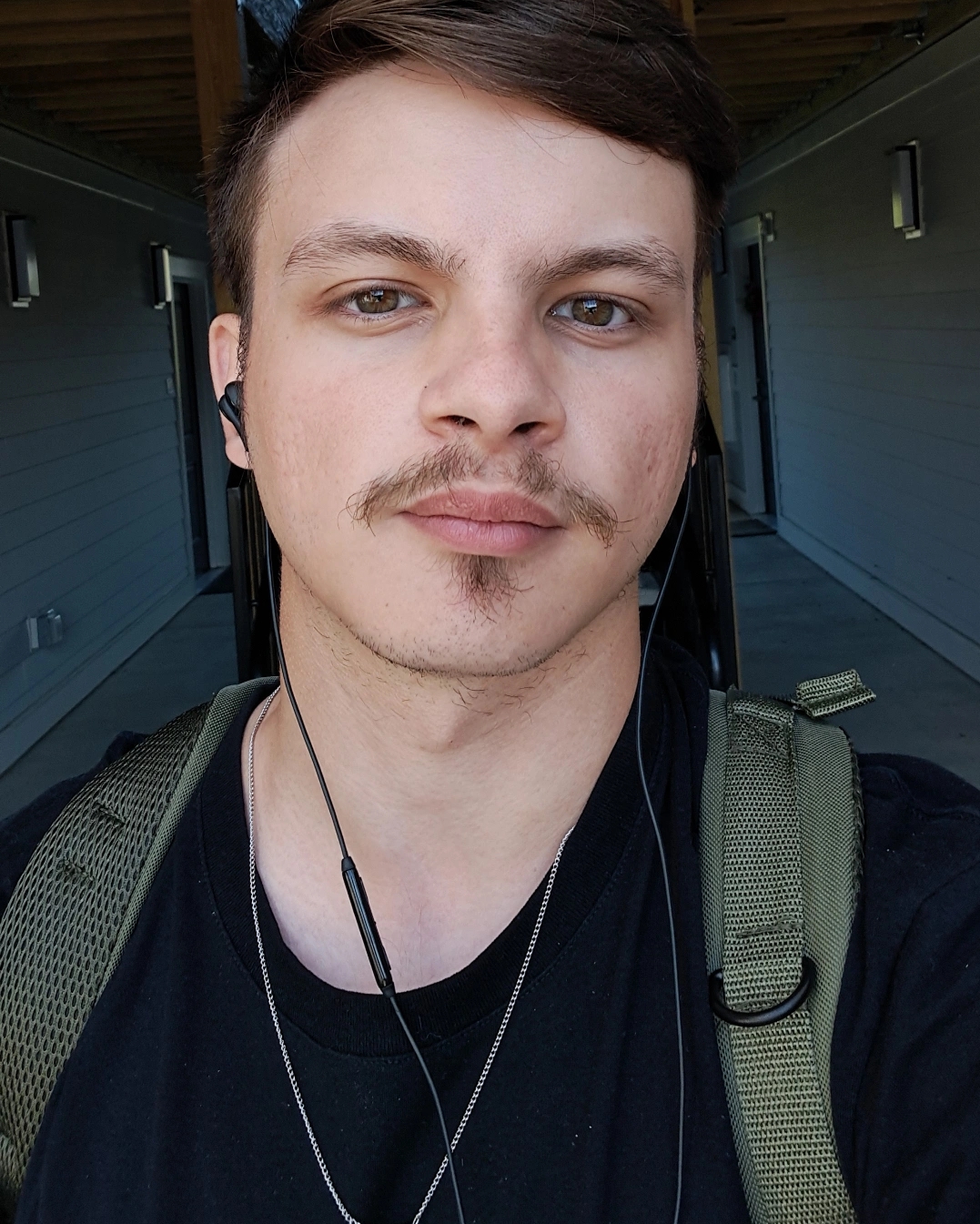Tinder profile picture for @henrique