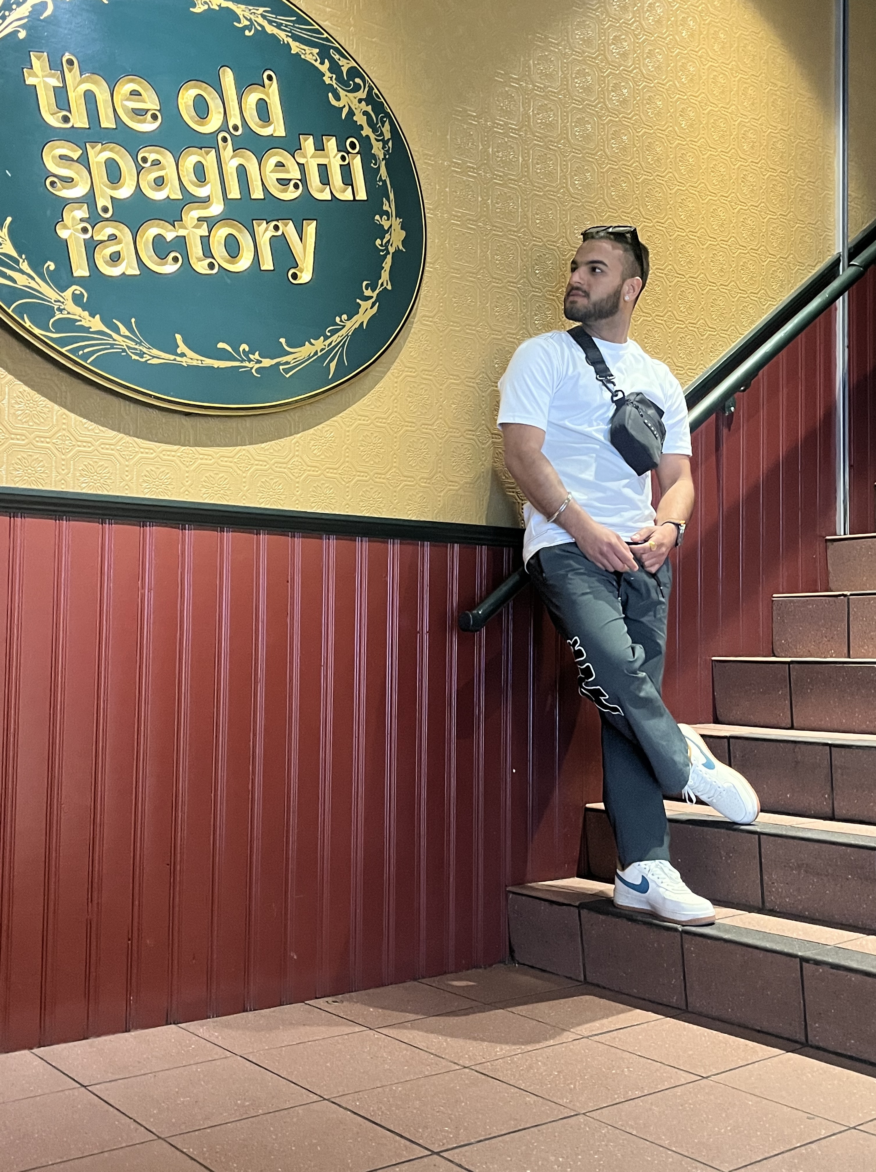 Tinder profile picture for @yuvi