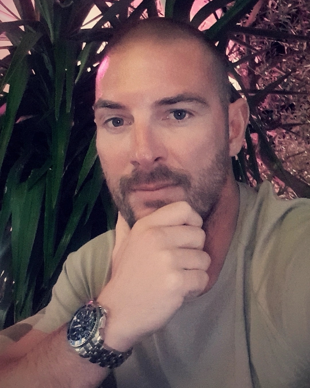 Tinder profile picture for @zoran