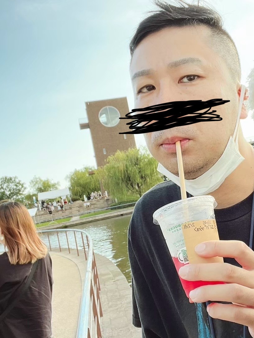 Tinder profile picture for @mura
