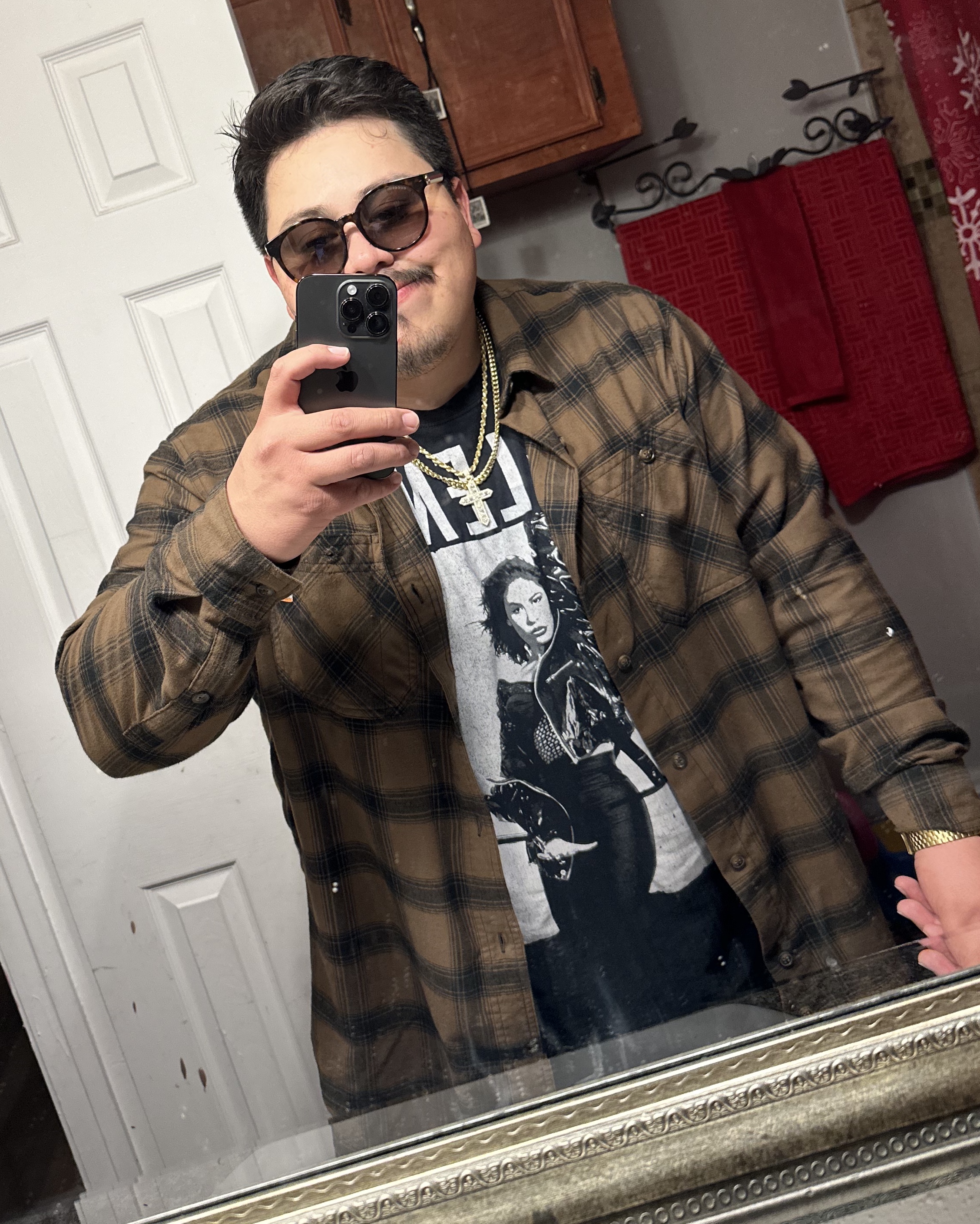 Tinder profile picture for @pokey