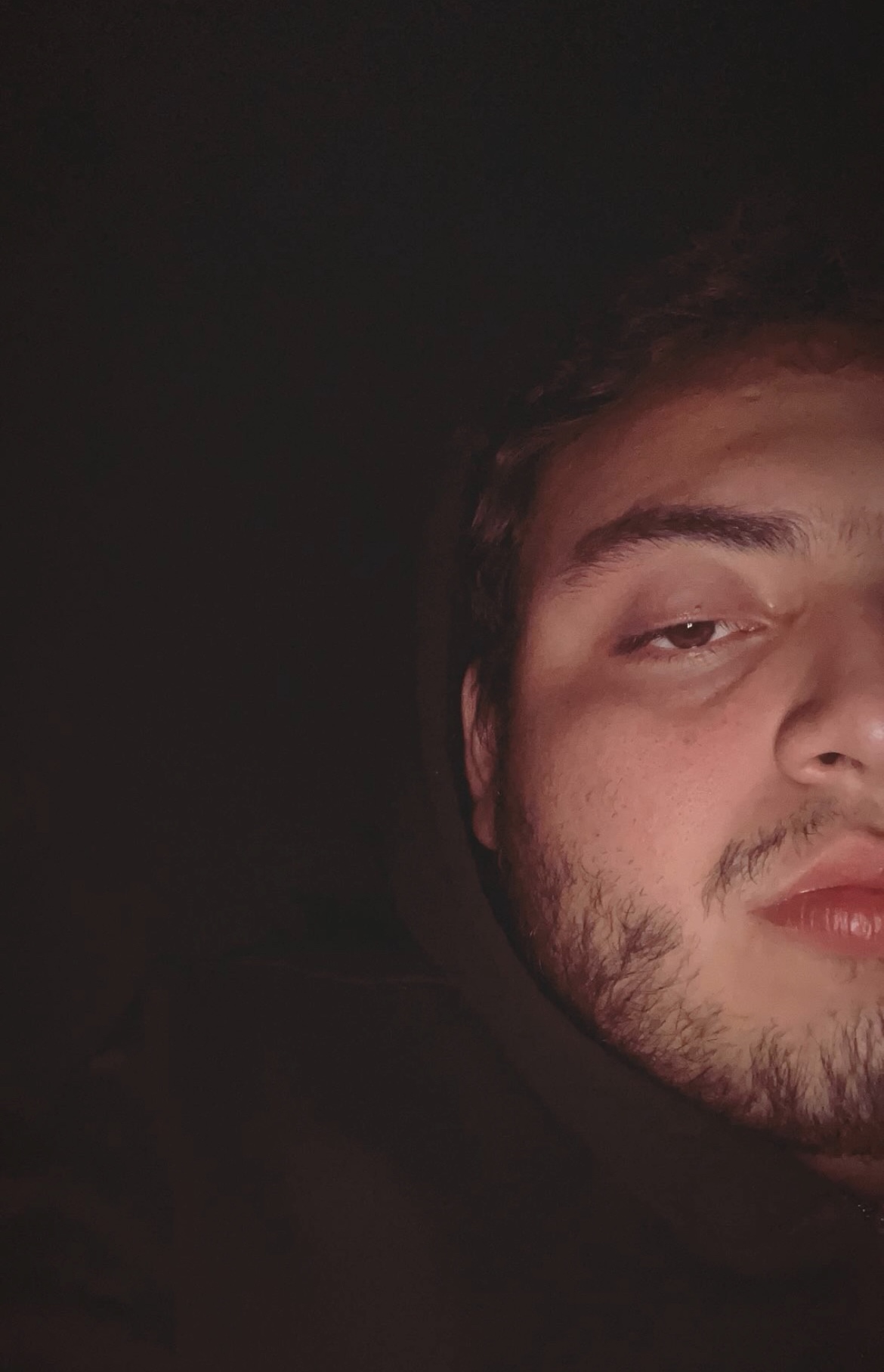 Tinder profile picture for @pots