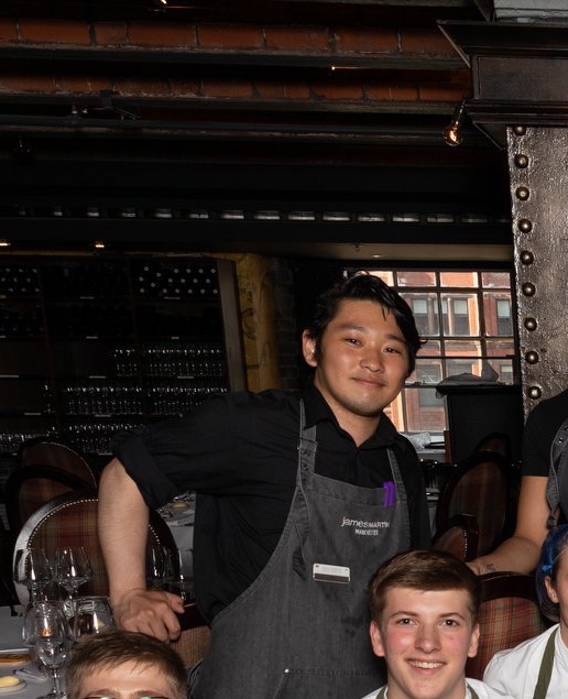 Tinder profile picture for @lunch